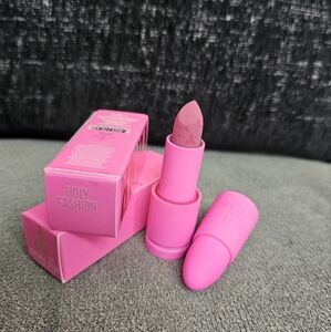 New Jeffree Star Cosmetics Velvet Trap Holy Fashion Lipstick